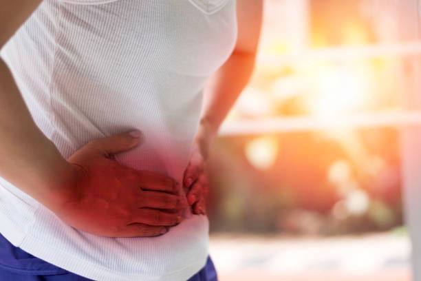 What are the symptoms of a hernia?